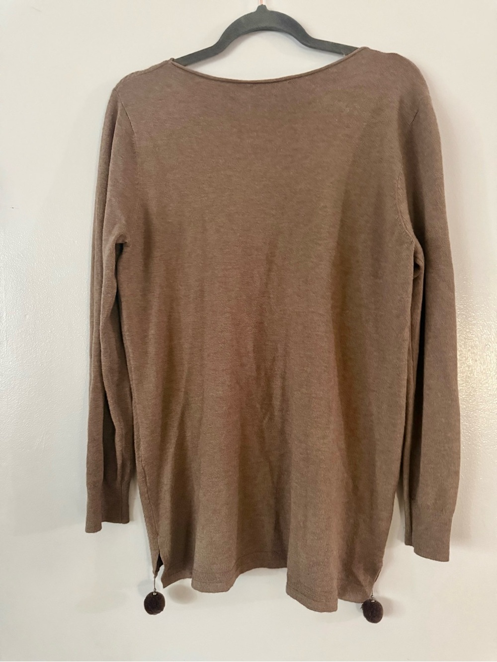 Picadilly Canada Camel/Taupe Fine Knit Long Sleeve Top - Size M - Picture 4 of 4